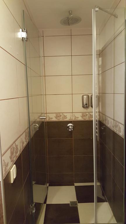 Garni Hotel Contact Belgrado Exterior foto